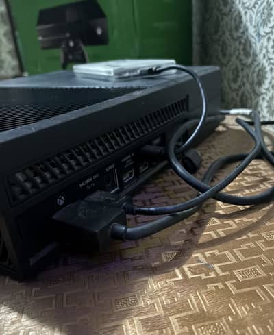 Xbox one 1 tb storage with hard 16 games installed