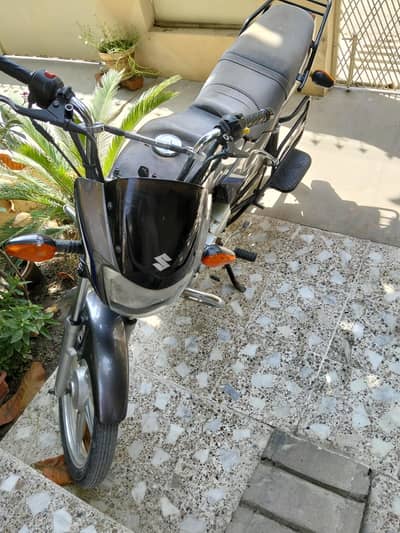 Suzuki 110 Gray color
