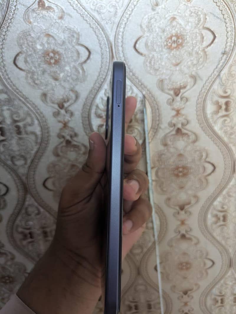 OPPO A6k 1