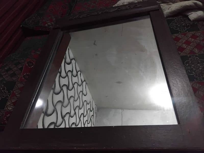 Bed +1 Side Table + Mirror Good Condition 10