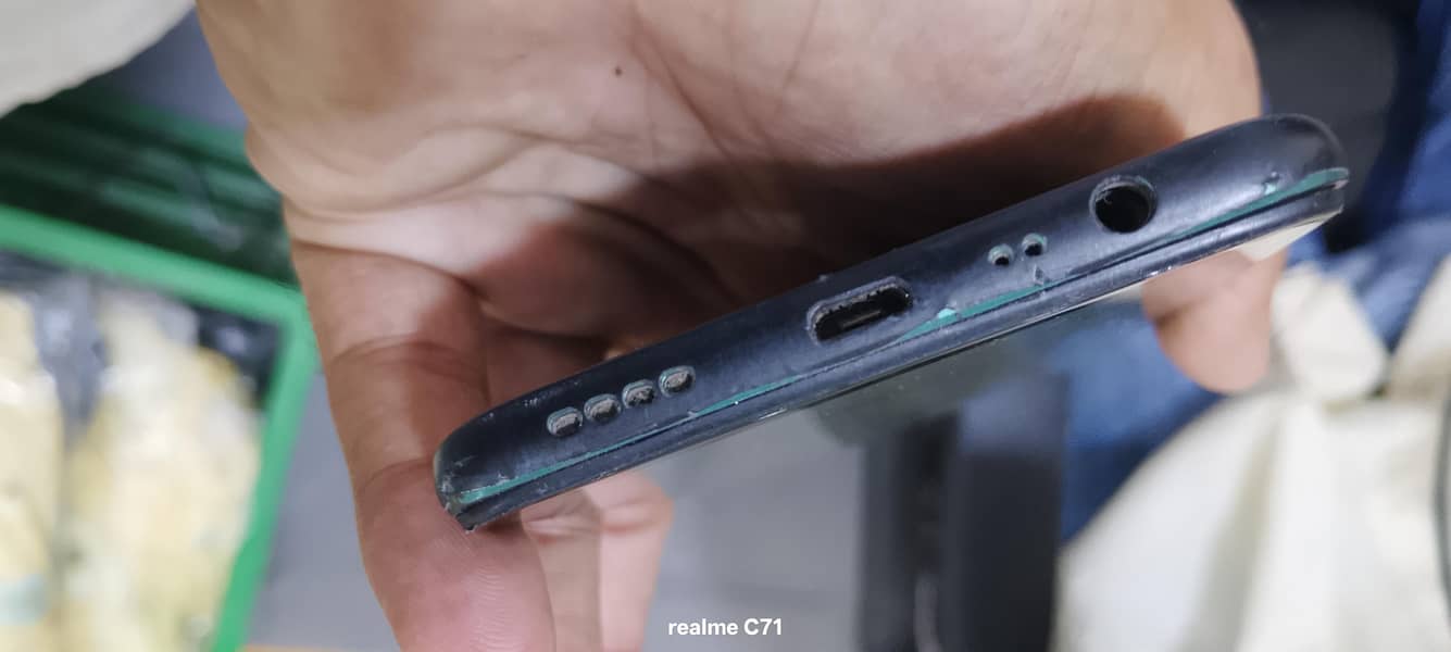 Realme 5i 1