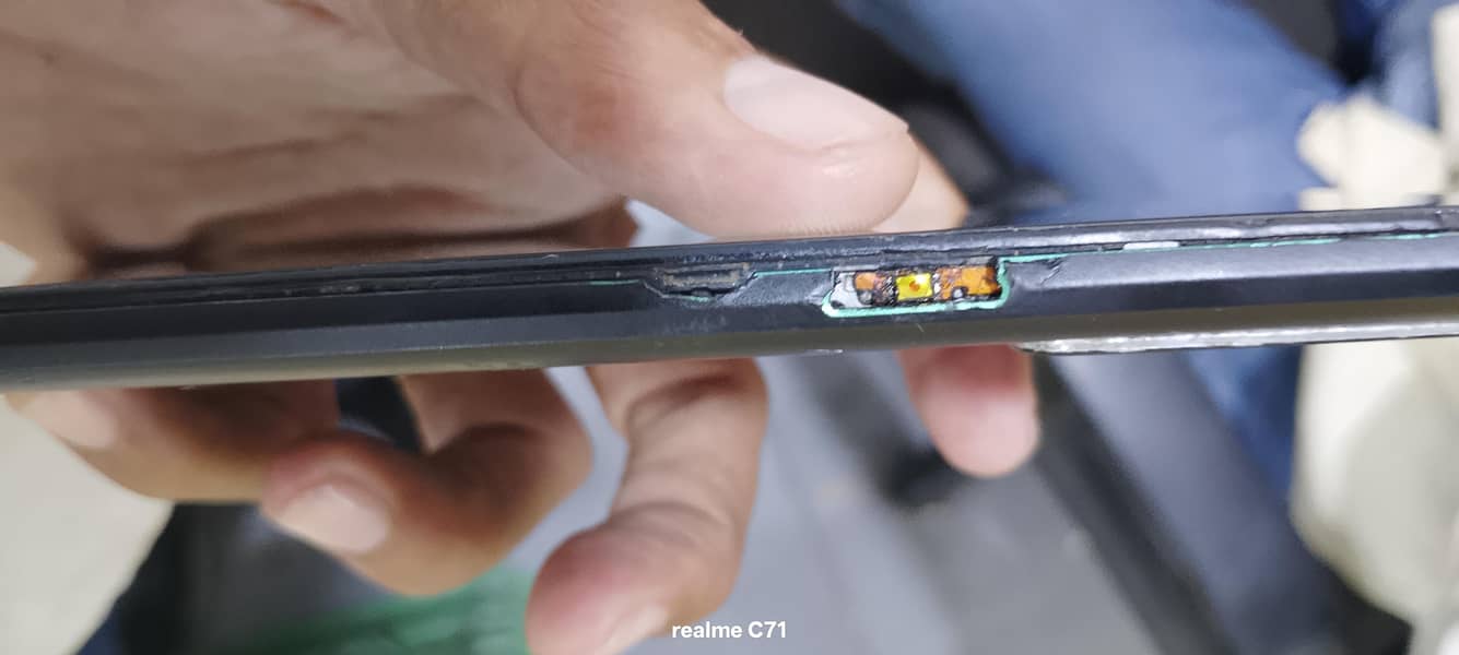 Realme 5i 3