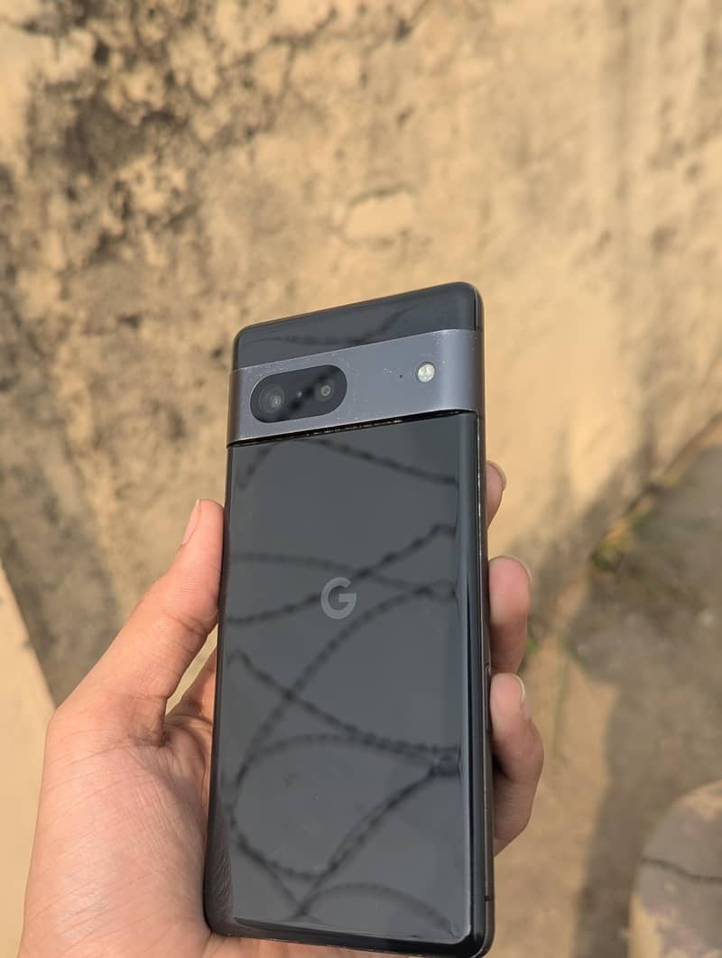 Google Pixel 7 5