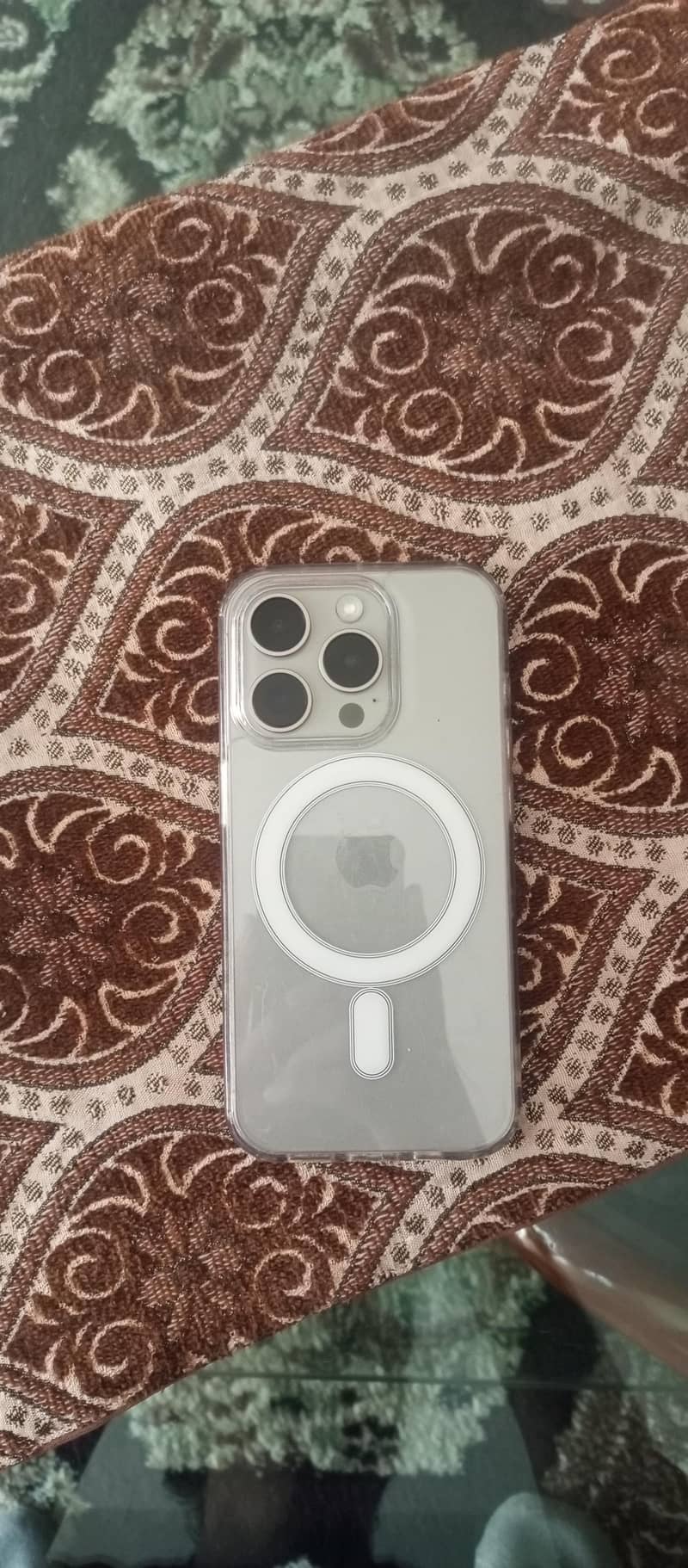Apple iPhone 15 Pro 6