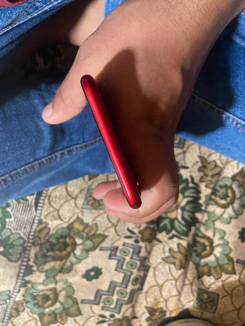 Apple iPhone 8 Plus 2