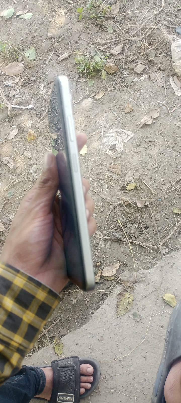Infinix Smart 9 5