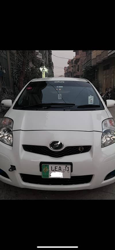 Toyota Vitz 2010