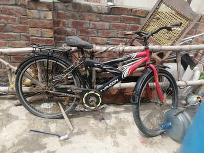 Typhoon Mountain Bicycle 26 Inch – Used Condition
