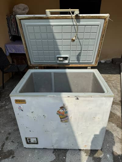 waves deep freezer for sell