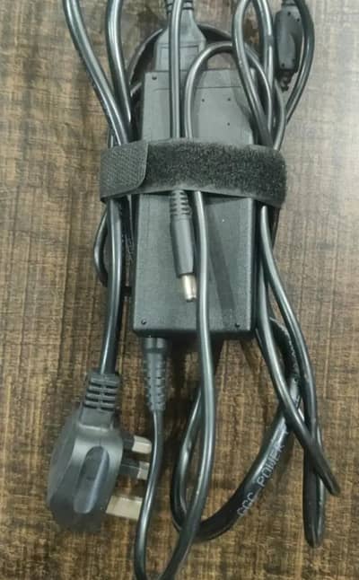 Dell original charger all okay full warranty