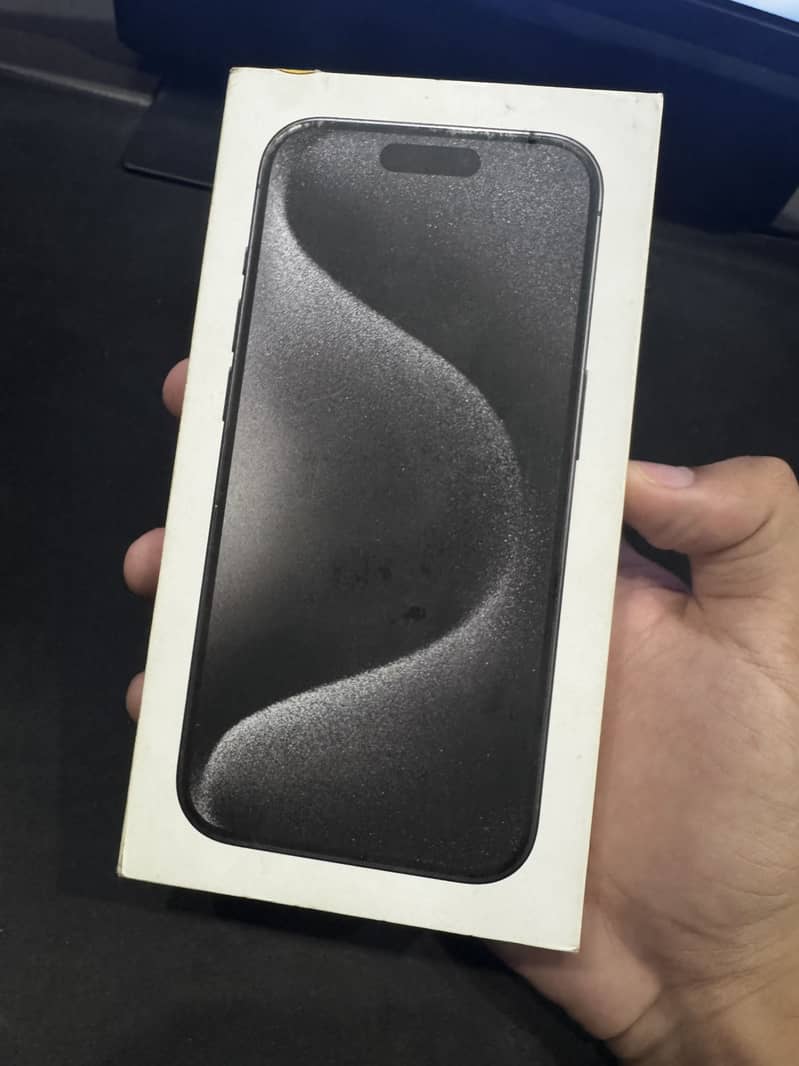 Apple iPhone 15 Pro 1