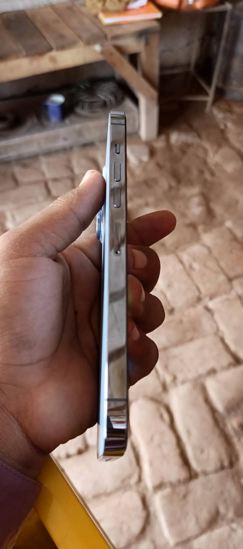 Apple iPhone 13 Pro Max 1