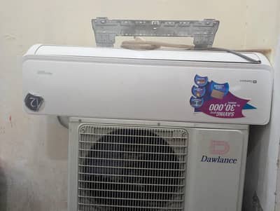 dowlance 1.5 ton ac new condition