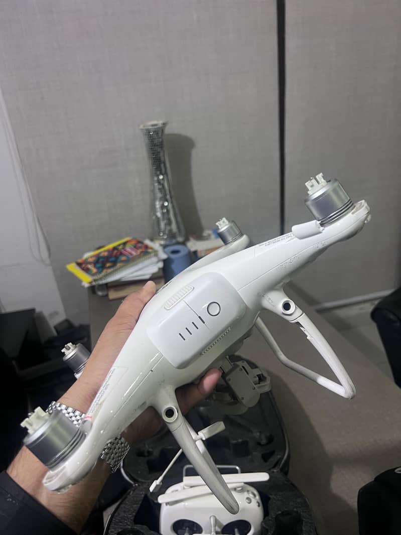 DJI phantom 4 pro 2