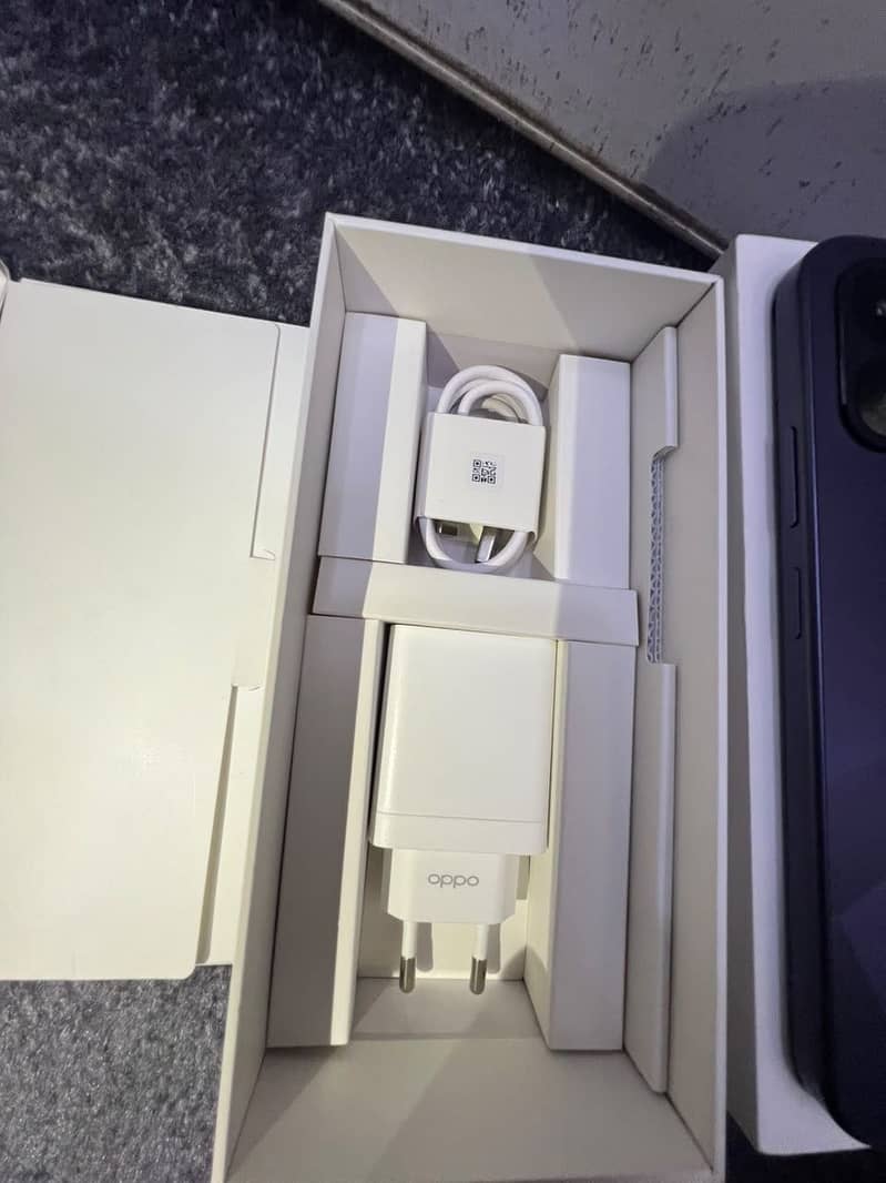 OPPO A16k 1