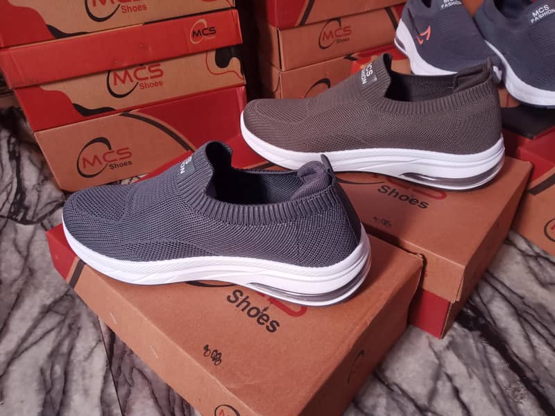 MCS Sneakers 4