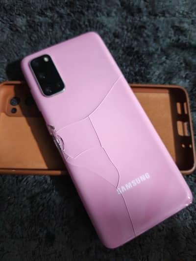 Samsung Mobile S20 contact on this numaber 03127582438