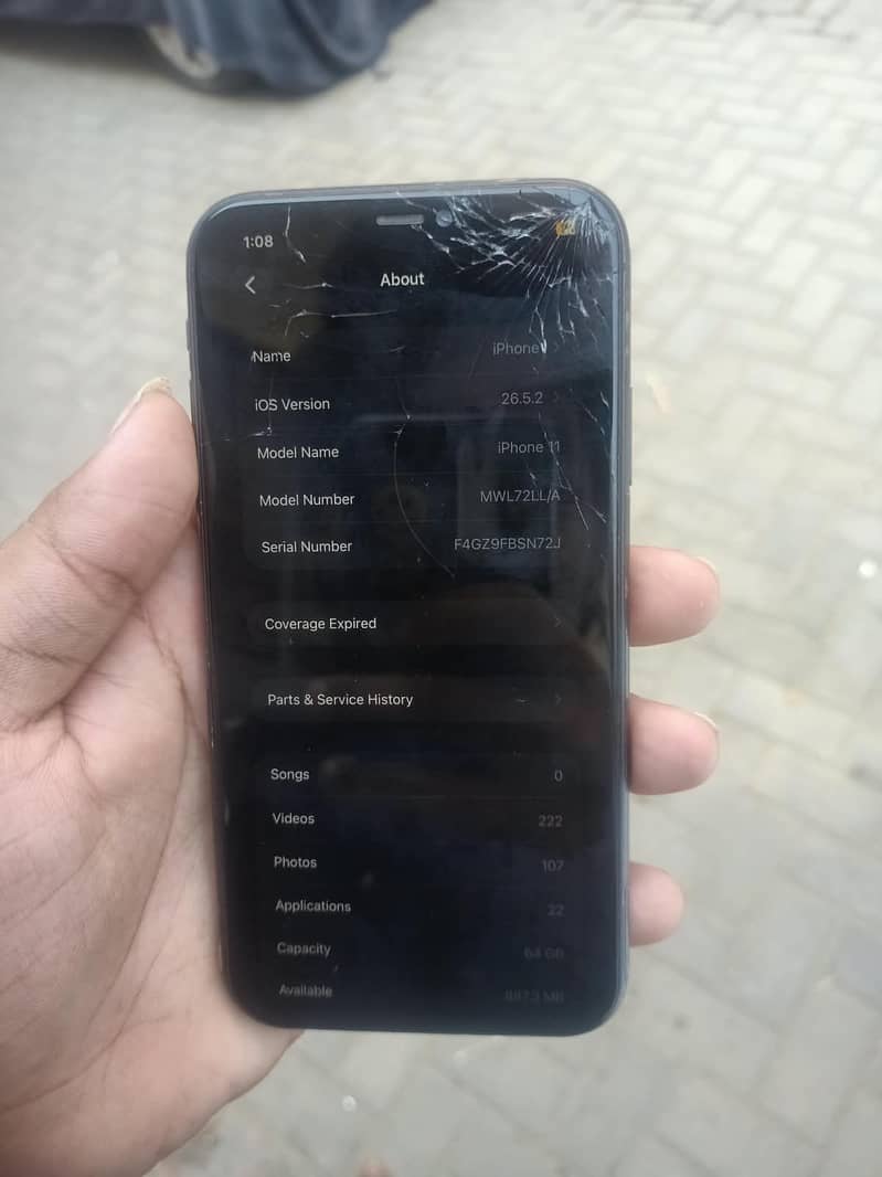 Apple iPhone 11 4