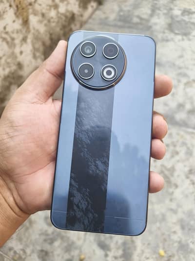 Tecno SPARK 30 Pro