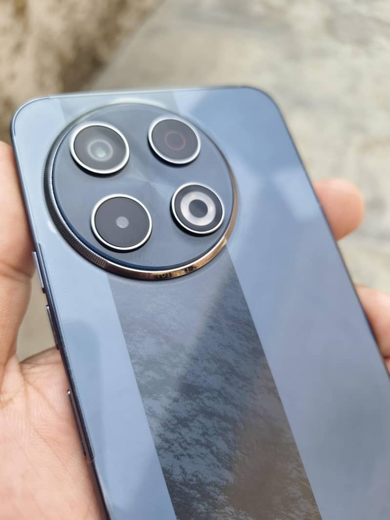Tecno SPARK 30 Pro 1