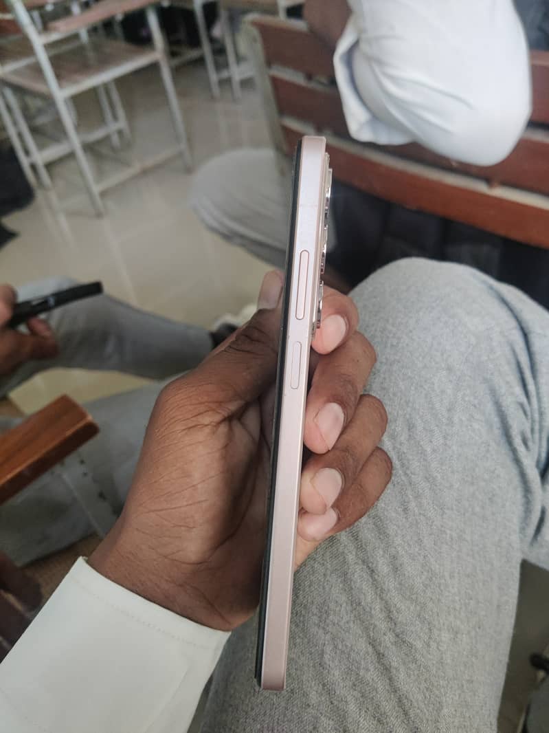 Realme C75x 5