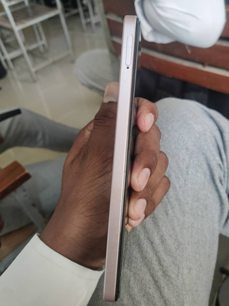 Realme C75x 6