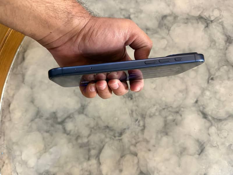 Apple iPhone 17 Pro Max 3