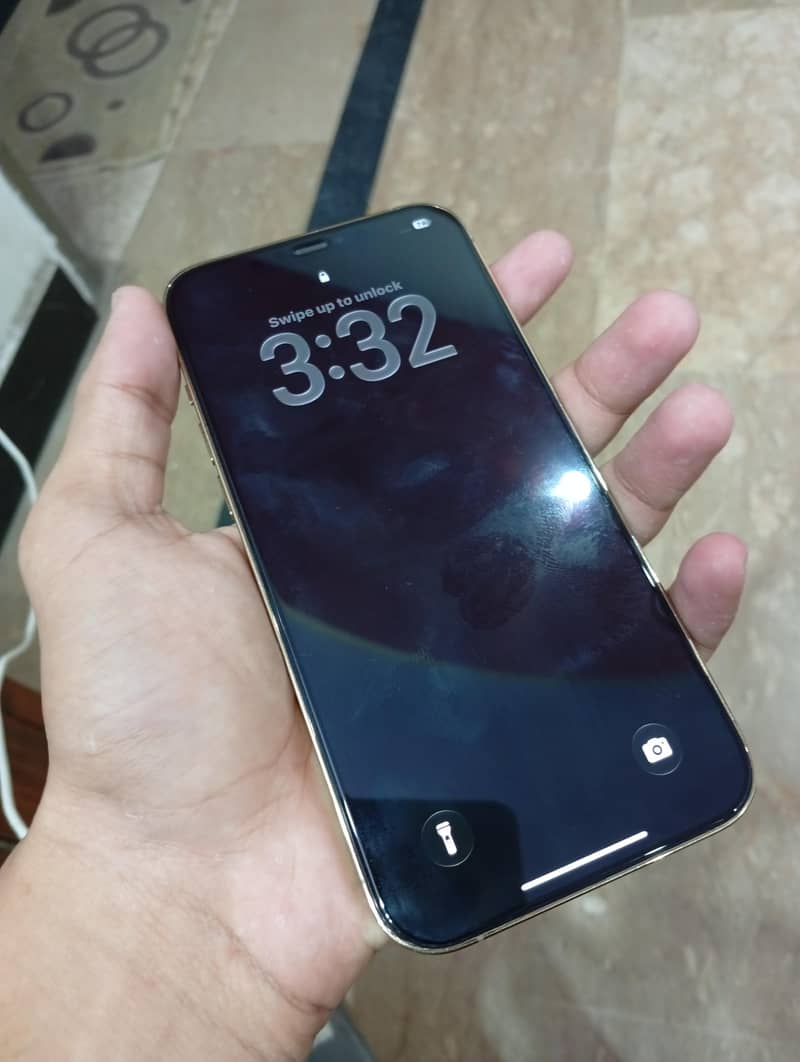 Apple iPhone 12 Pro Max 7