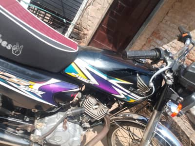 125 2020 model new condition