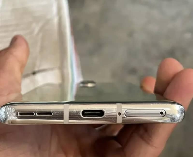 One Plus 8 5g 1
