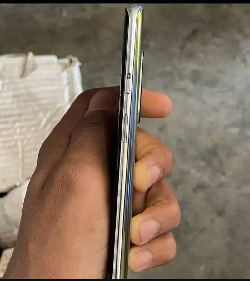 One Plus 8 5g 2