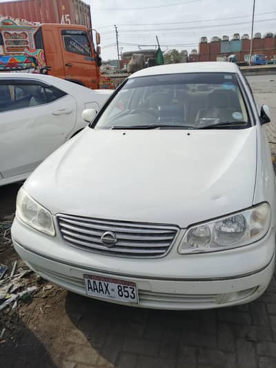 Nissan Sunny 2005