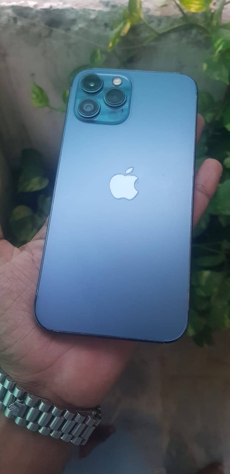 Apple iPhone 12 Pro Max 1