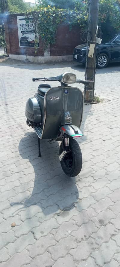 vesspa sprint  scooter