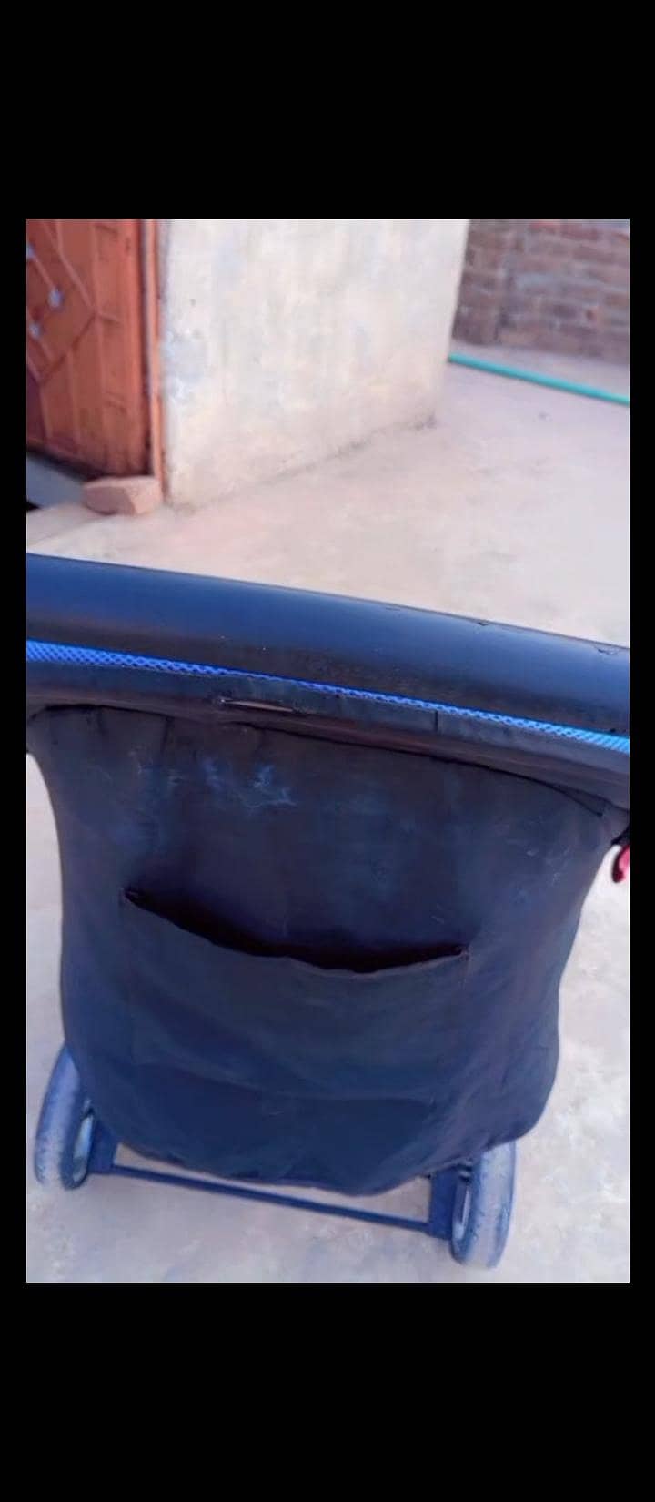 stroller 3