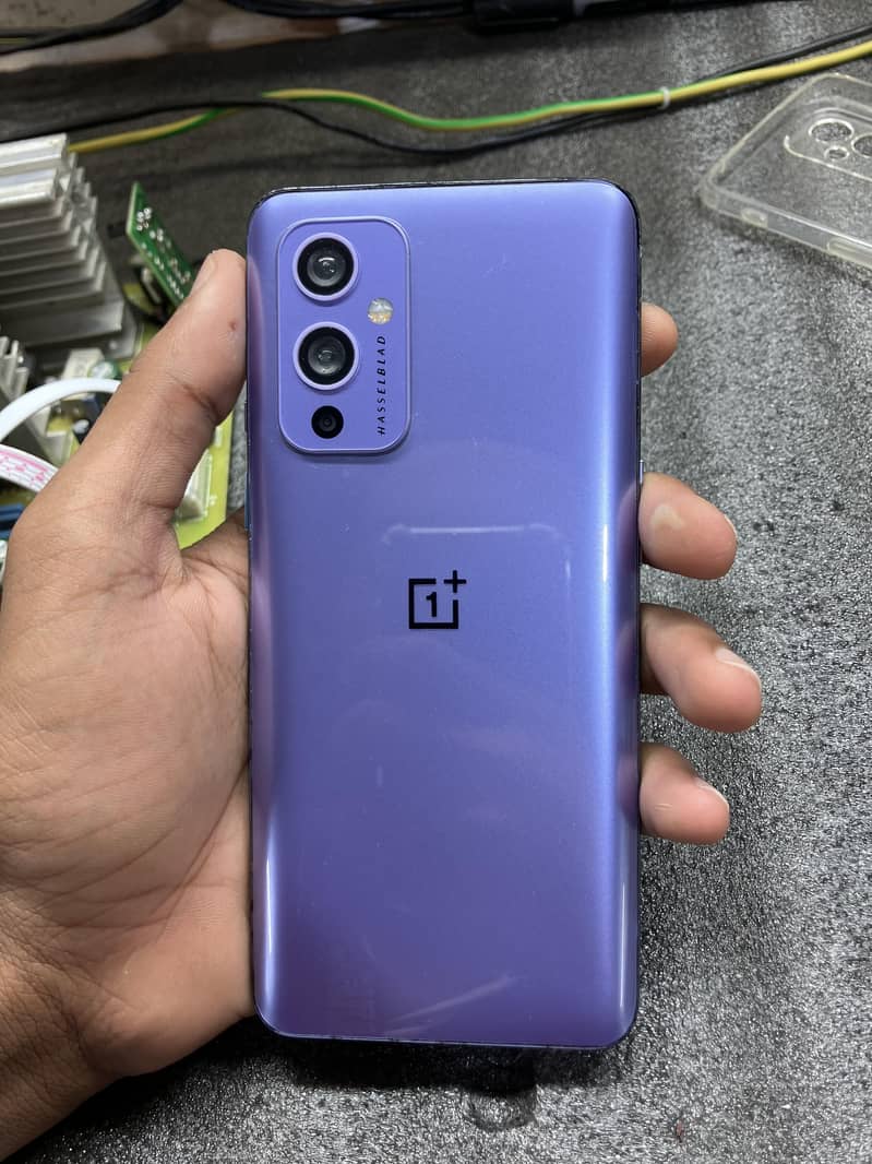 One Plus 9 5G 0