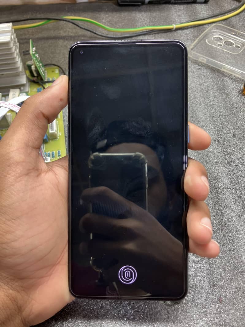 One Plus 9 5G 3