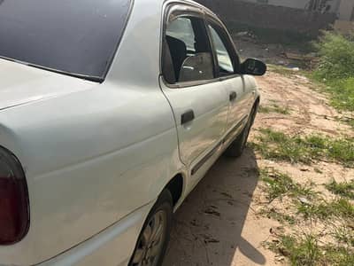 Suzuki Baleno 2000