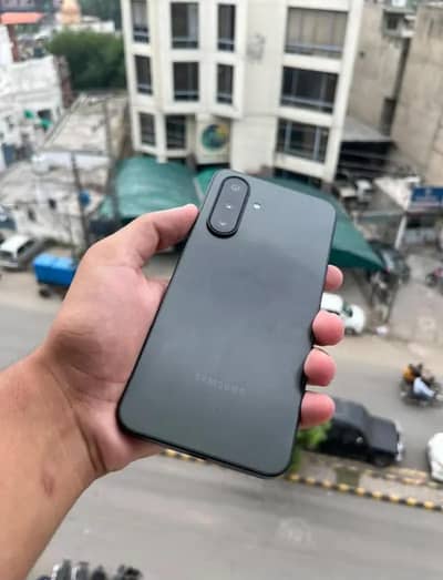 Samsung a17 8/256