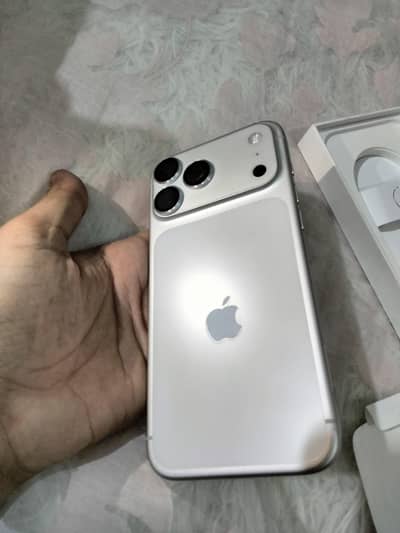 Apple iPhone 17 Pro Max bypass