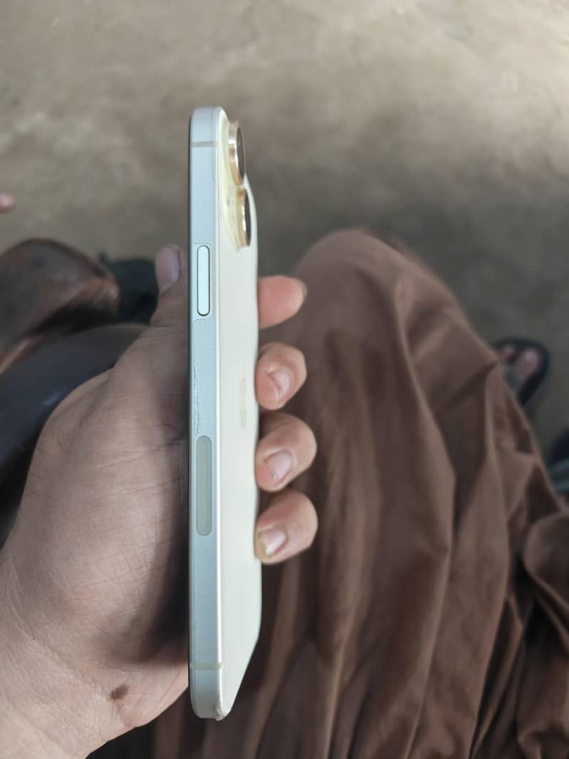 Apple iPhone 15 plus jv 1