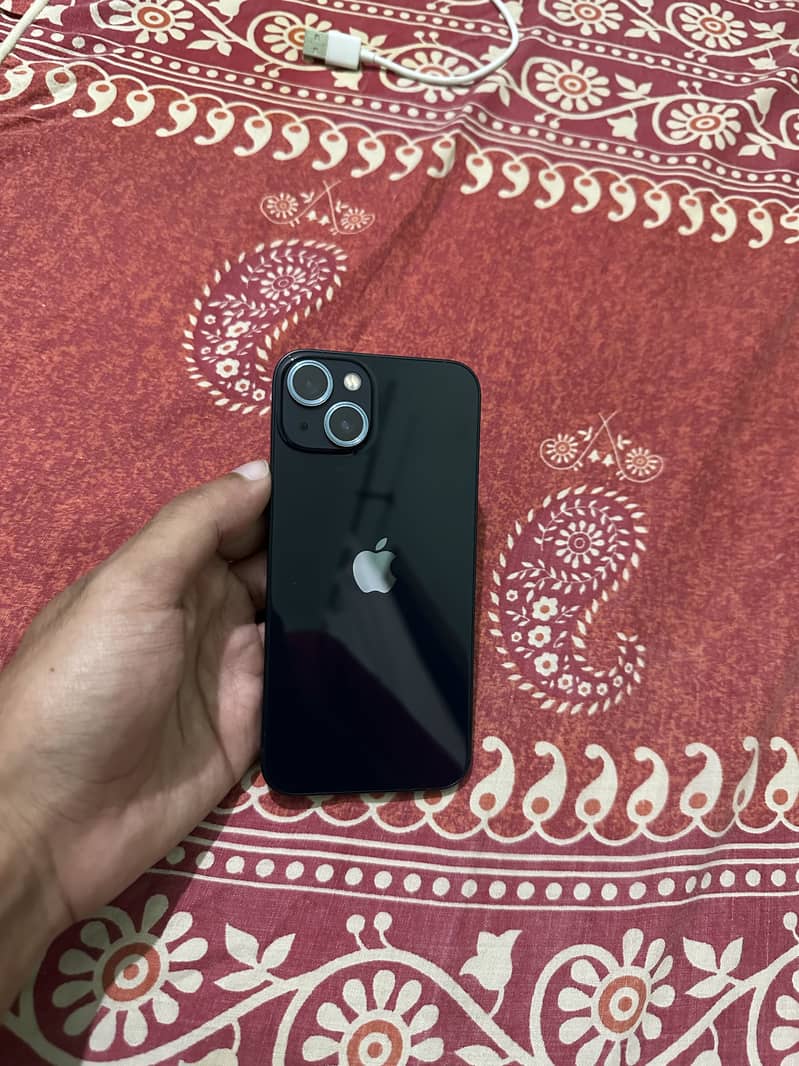 Apple iPhone 13 6