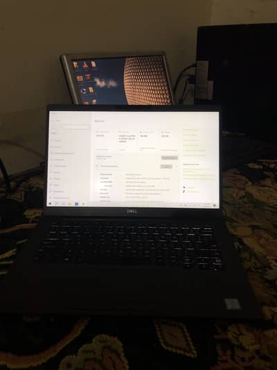 Dell Latitude 7400