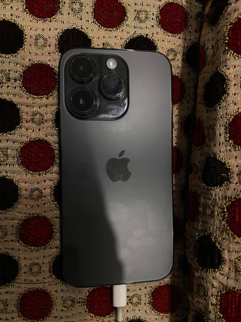 Apple iPhone 14 Pro 0