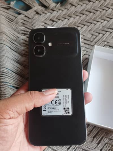infinix smart 20 4gb 64gb  10 by 10 condition 2 month use