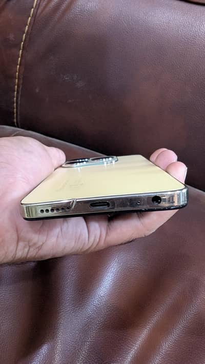 Tecno Spark 20 pta 8/256