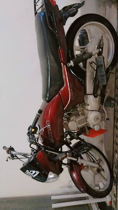 Suzuki 110 red colour