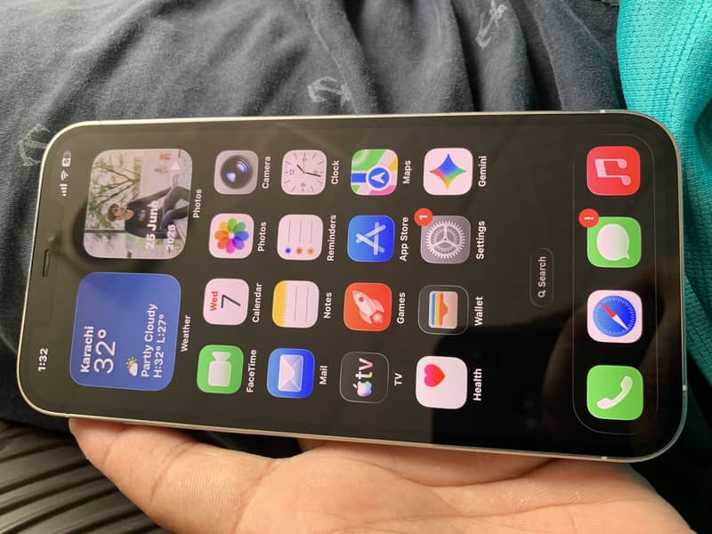 Apple iPhone 12 Pro Max 4