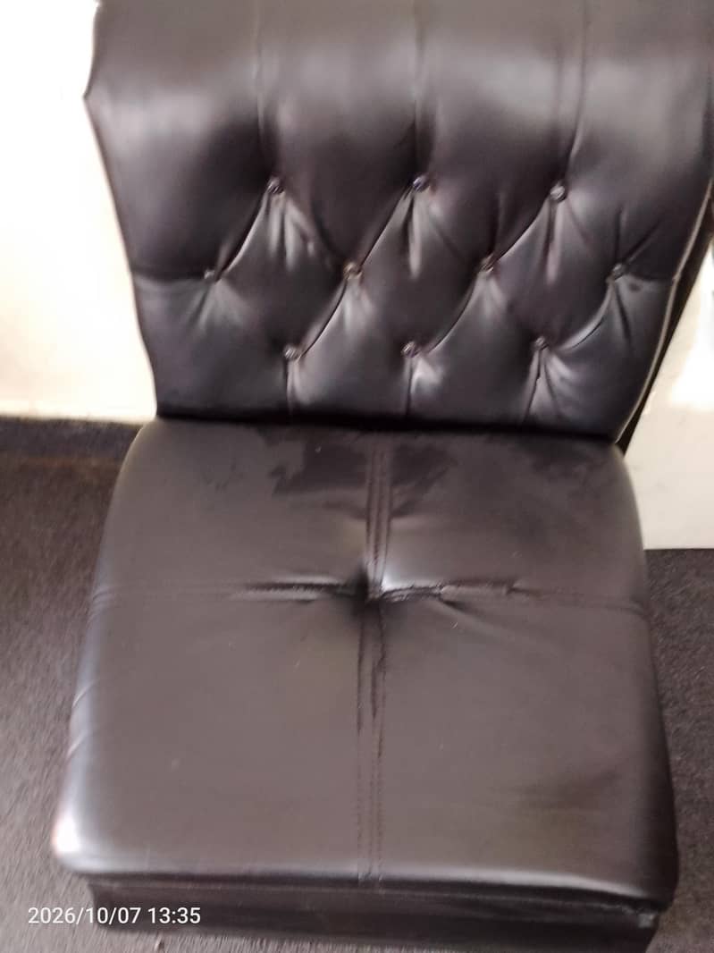 Sofa Black 1