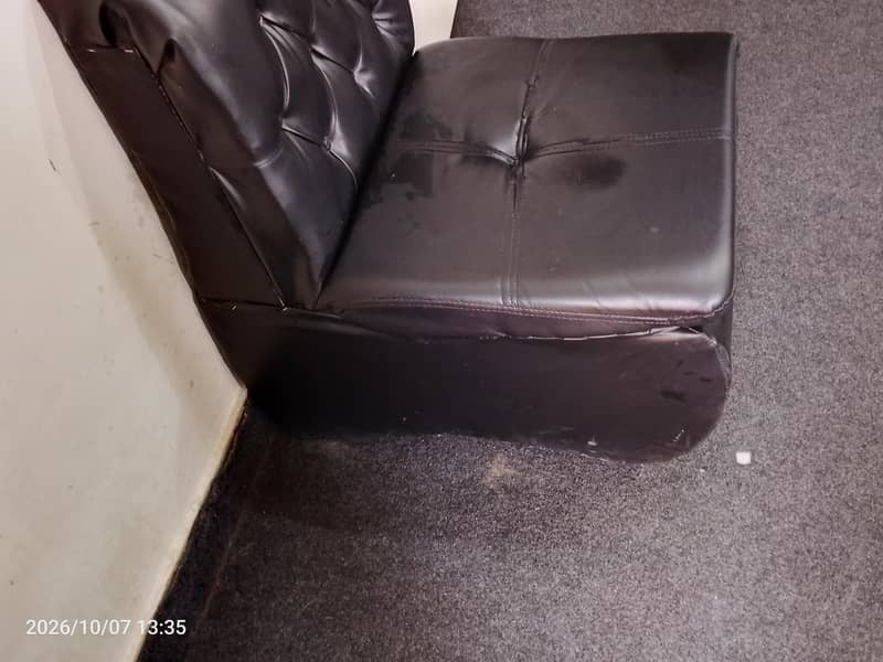 Sofa Black 2